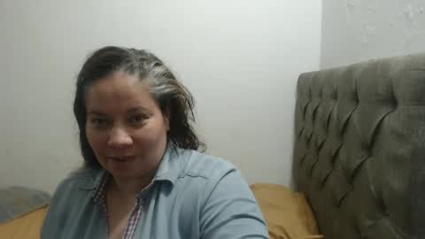 Tiffany online show from October 2025 06:22:02 AM