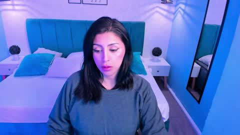 Snapshot of tiffani__love chatting on February 2025 12:24:01 PM Tiffany online show from February 2025 12:24:01 PM