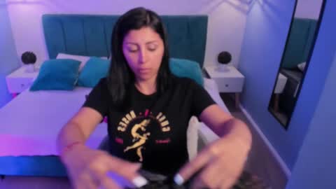 Snapshot of tiffani__love chatting on February 2025 12:36:01 PM Tiffany online show from February 2025 12:36:01 PM