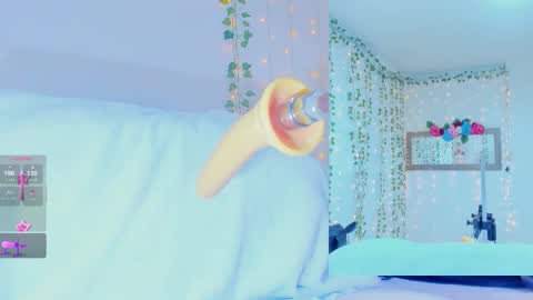 Tiffanny online show from October 2025 09:28:02 AM