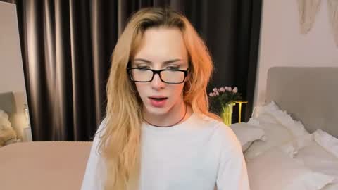 Tiffany online show from March 2026 03:37:02 PM