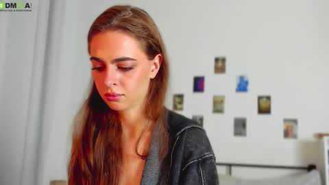 tiffany online show from September 2025 10:55:02 PM