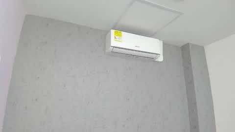 tiffany_mendez online show from October 2025 12:02:01 PM