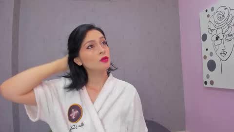 tiffany_mendez online show from November 2025 12:05:01 PM