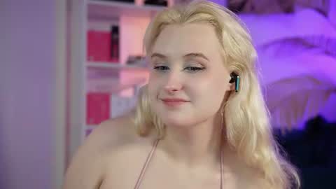 tiffanyjons online show from July 2026 01:58:33 AM