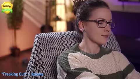 tiffanyriox online show from October 2025 11:38:01 PM