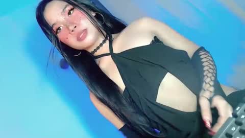 tight_elliana online show from November 2025 07:00:02 AM