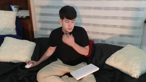 Camilo online show from March 2026 03:23:01 AM