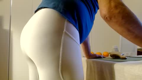 Tightshortsspank online show from January 2026 10:15:02 PM