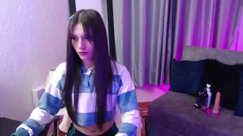 Snapshot of tiinajonus_ chatting on May 2026 04:28:01 AM tiinajonus_ online show from May 2026 04:28:01 AM