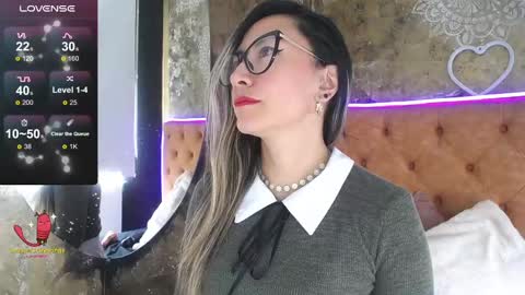 TILA TEQUILA online show from February 2025 03:30:02 PM