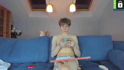 Tim online show from March 2025 10:02:02 PM