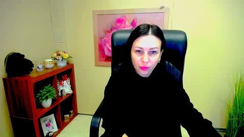Luisa online show from January 2025 09:00:02 AM