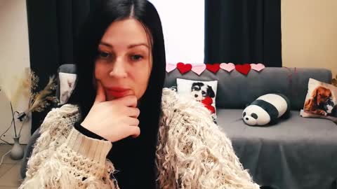 Luisa online show from February 2025 11:44:02 AM