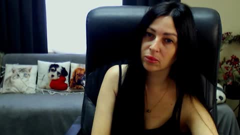Luisa online show from July 2026 07:32:02 AM