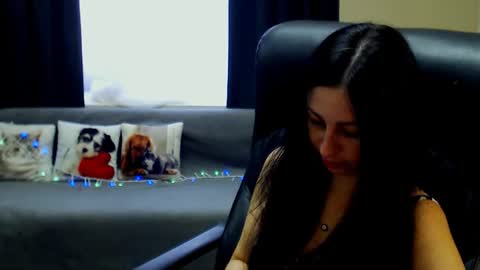 Luisa online show from August 2026 07:54:02 AM