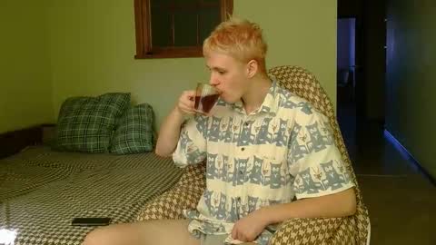 Tim WhiteS online show from November 2025 10:26:02 AM