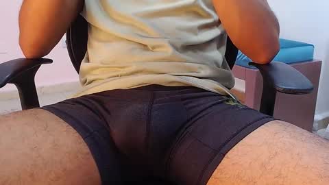 TimothyLee  online show from November 2025 01:45:02 PM