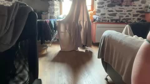 Snapshot of timplaw chatting on March 2025 10:13:02 AM Timplaw online show from March 2025 10:13:02 AM