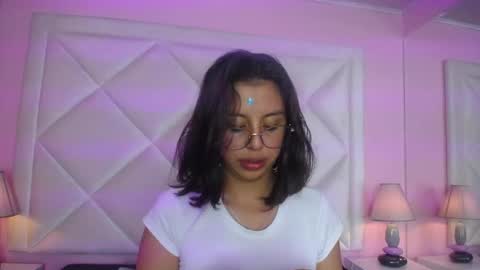 Snapshot of tina_monroee chatting on May 2026 09:47:02 AM Tinaa online show from May 2026 09:47:02 AM