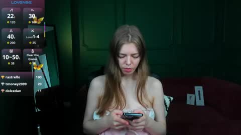tina_tayllor__ online show from June 2026 01:28:02 AM