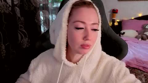 Tina online show from February 2026 04:40:02 AM