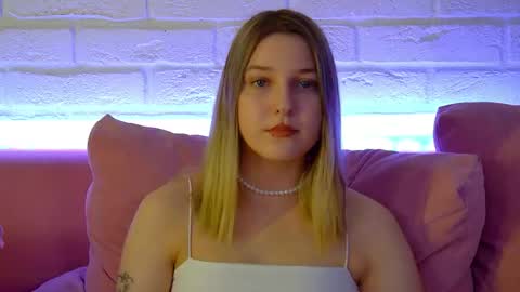 TinaBurton online show from May 2026 04:24:02 PM