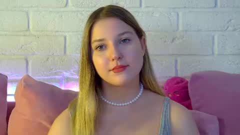 TinaBurton online show from June 2026 04:30:02 PM