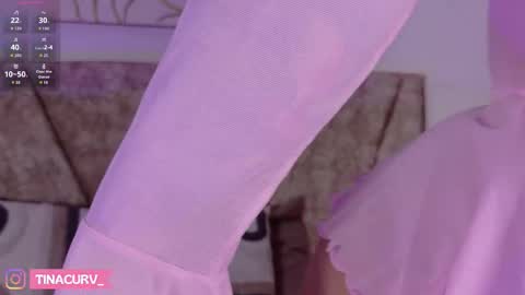 tinacurv online show from November 2025 07:26:01 PM