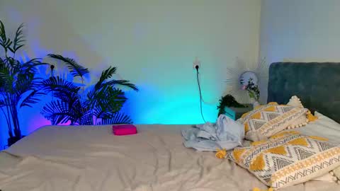 Snapshot of tinasiner chatting on March 2026 02:01:01 PM tinasiner online show from March 2026 02:01:01 PM