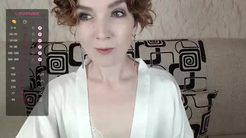 Tina online show from October 2025 05:04:01 AM