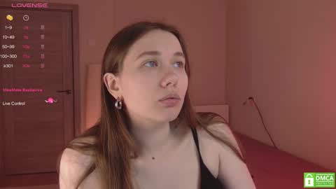 Polly online show from December 2024 06:37:01 PM