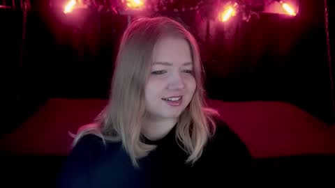 TinkerrBelll online show from December 2025 08:13:02 PM