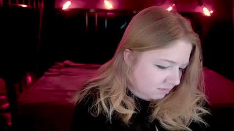 TinkerrBelll online show from March 2026 08:12:01 PM