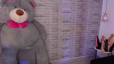 Tinna Goddess online show from March 2026 04:13:01 PM