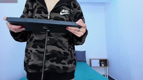 TINNY AND CANDY online show from September 2025 10:06:02 AM