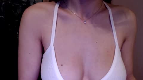 Lily online show from January 2025 10:21:02 AM