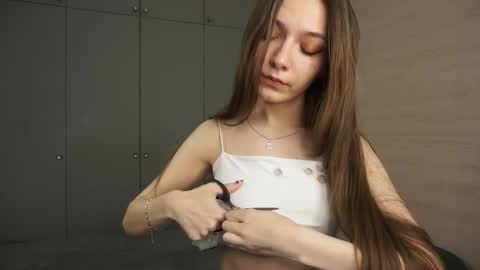 Sofia online show from February 2025 09:06:02 PM