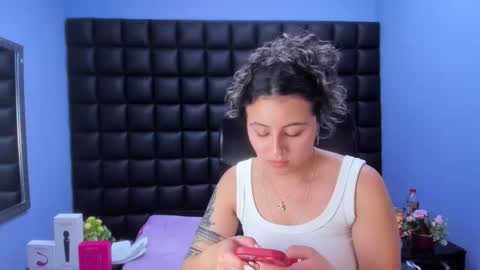 tiny online show from February 2026 02:48:01 AM