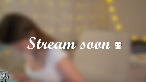 Lyssa     online show from January 2025 09:06:02 AM