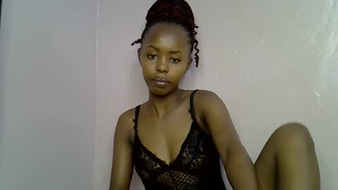 Snapshot of tinybarbie_ chatting on September 2025 03:05:01 PM Barbie online show from September 2025 03:05:01 PM