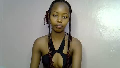 Snapshot of tinybarbie_ chatting on October 2025 02:43:02 AM Barbie online show from October 2025 02:43:02 AM