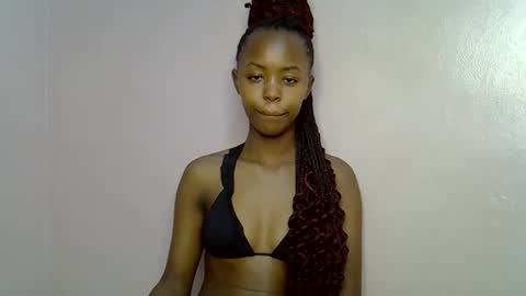 Snapshot of tinybarbie_ chatting on October 2025 10:15:01 PM Barbie online show from October 2025 10:15:01 PM