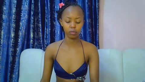 Snapshot of tinybarbie_ chatting on December 2025 01:10:02 AM Barbie online show from December 2025 01:10:02 AM