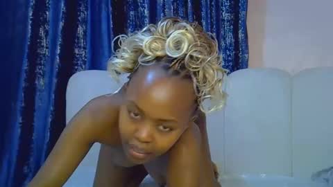 Snapshot of tinybarbie_ chatting on May 2026 03:39:02 PM Barbie online show from May 2026 03:39:02 PM