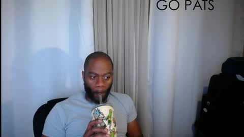 tinycock_1979 online show from December 2024 12:29:01 AM