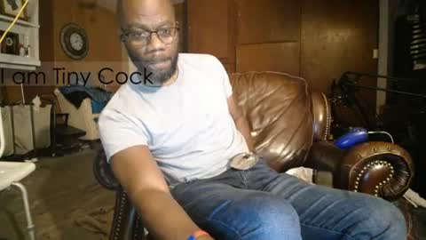 Snapshot of tinycock_1979 chatting on June 2026 09:57:02 AM tinycock_1979 online show from June 2026 09:57:02 AM