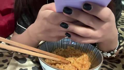 tinydaisy22 online show from November 2025 06:38:02 AM