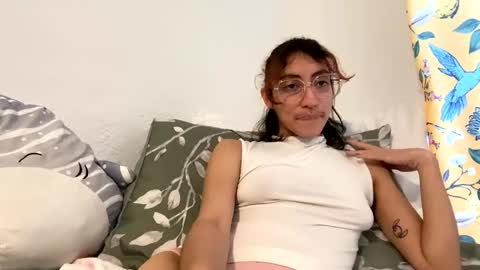 tinyhairycherry online show from May 2026 10:15:01 PM