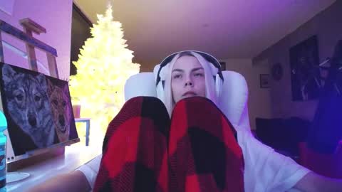 stage Kylie Sinner  brand CLITBAIT online show from November 2025 10:09:01 AM